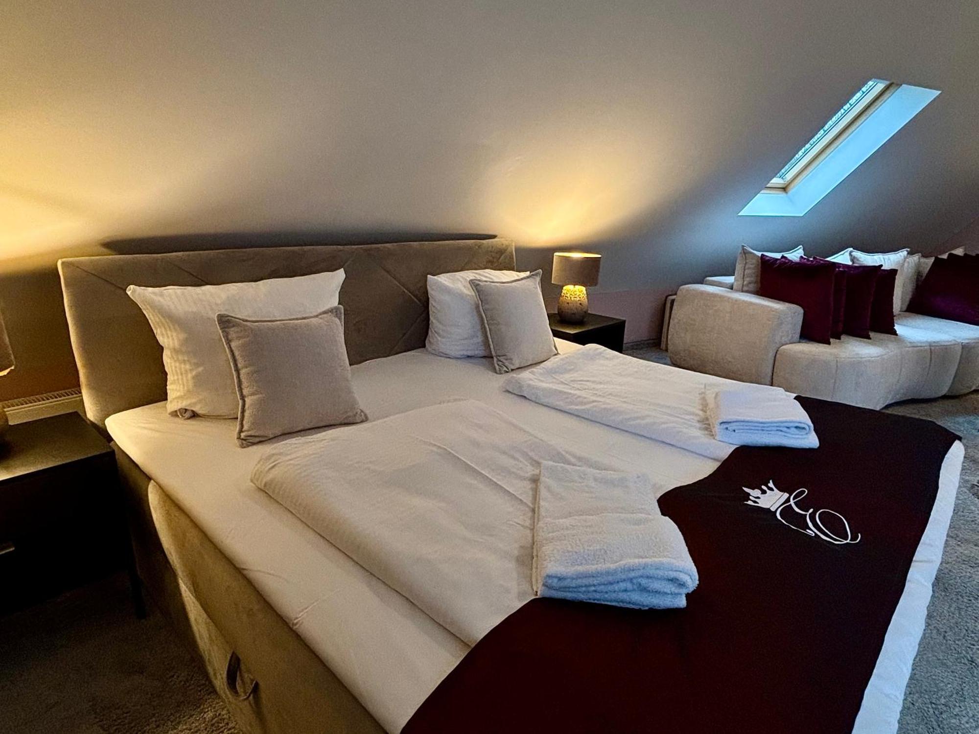 Empress Boutique Hotel Мюнхен Экстерьер фото