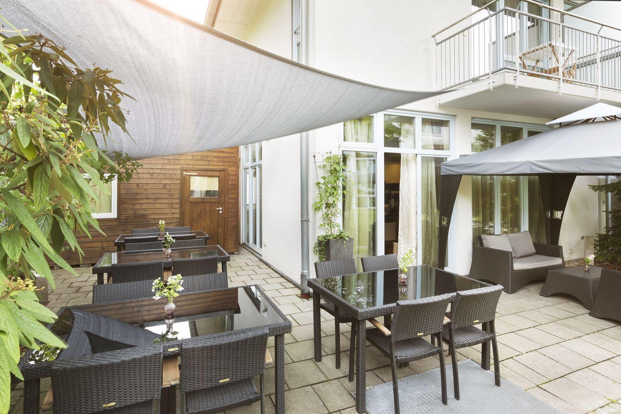 Empress Boutique Hotel Мюнхен Экстерьер фото