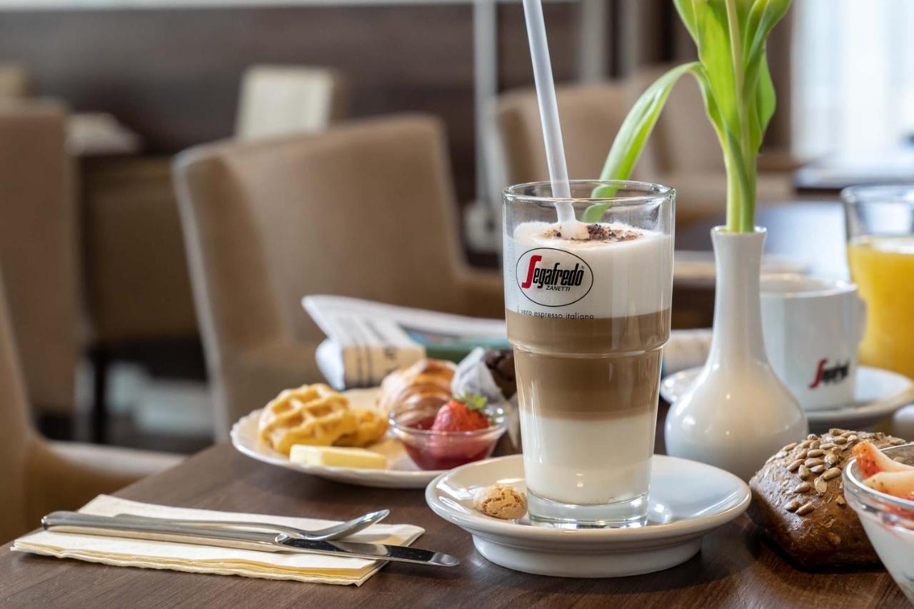 Empress Boutique Hotel Мюнхен Экстерьер фото